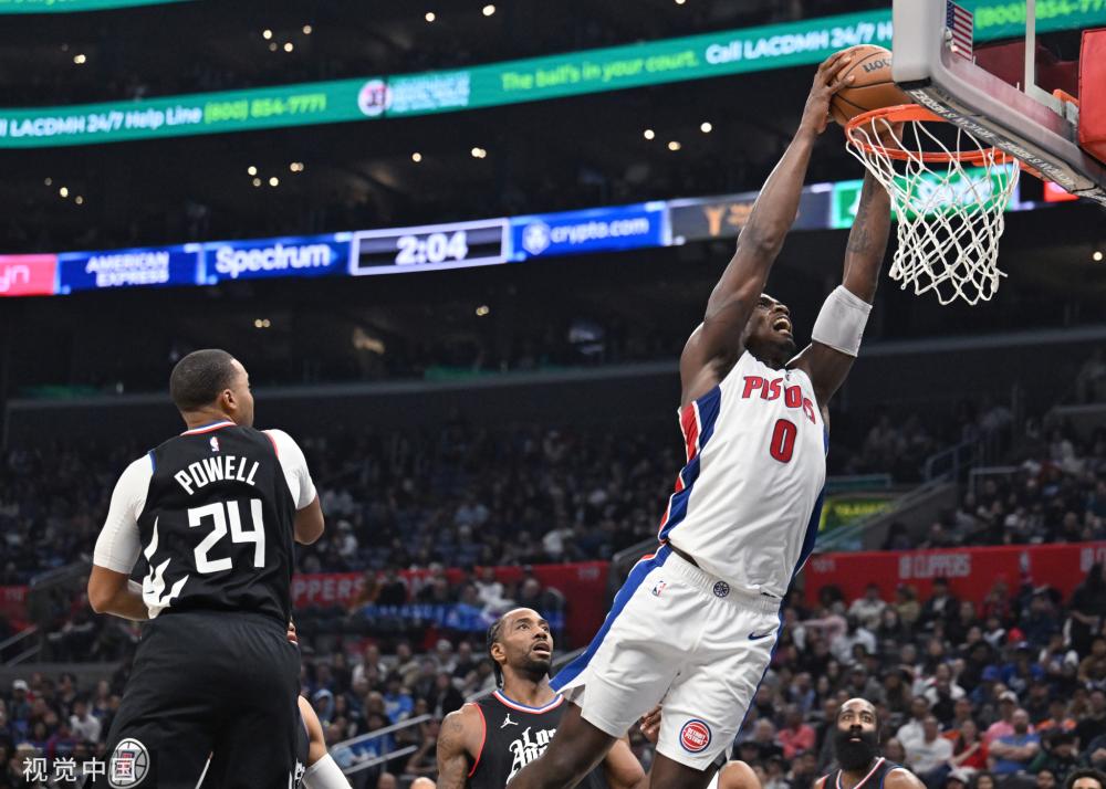 观众们期待 观众们期待