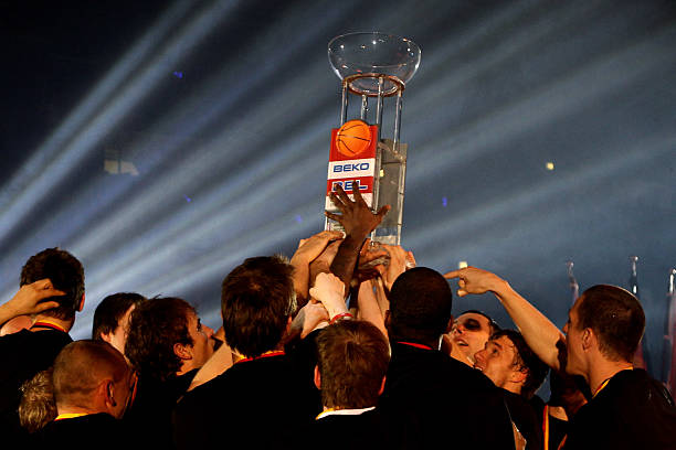 或插上型中 或插上型中